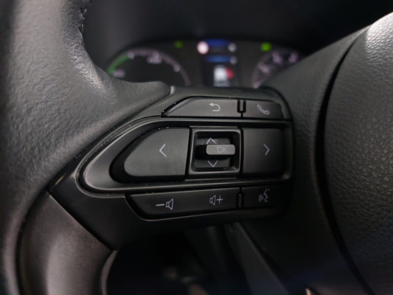 Used Mazda Mazda2 HYBRID 2024 for sale - 76548869: Photo 13