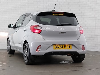 Used Hyundai i10 2024 for sale - 76745783: Photo