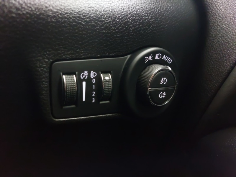 Used Jeep Compass 2023 for sale - 76897739: Photo 16