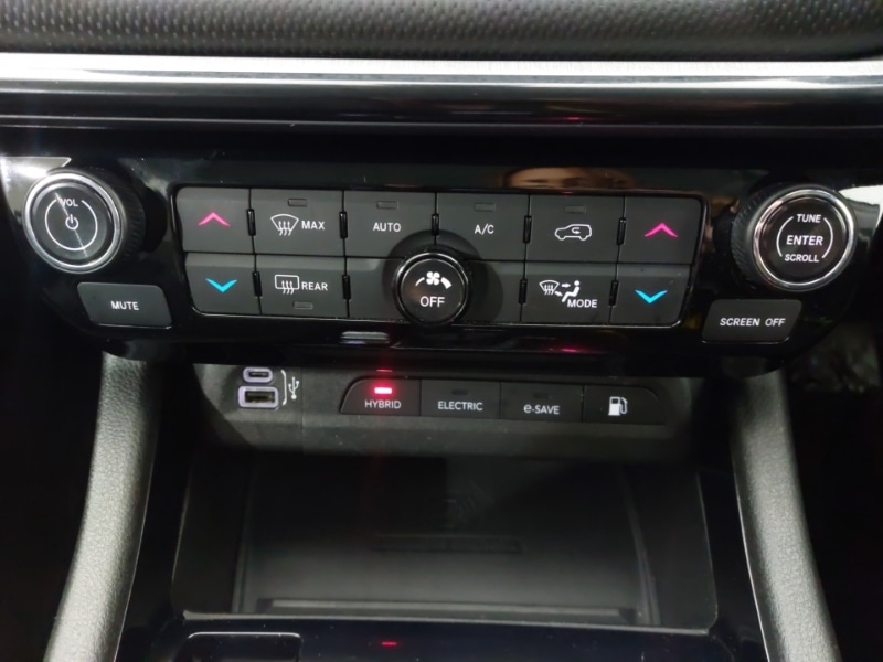 Used Jeep Compass 2023 for sale - 76897739: Photo 18