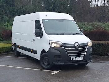 Renault Master feature image
