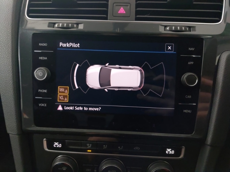 Used Volkswagen Golf 2019 for sale - 77105716: Photo 10