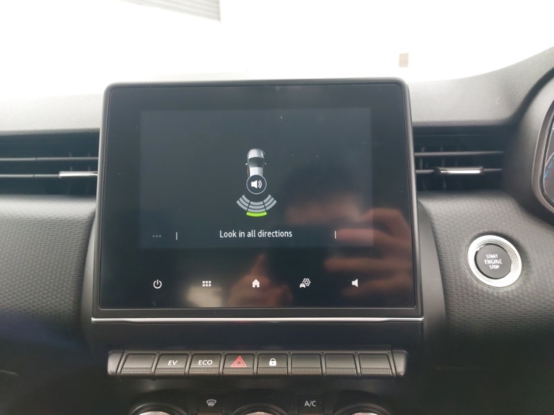 Used Renault Clio 2023 for sale - 77357769: Photo 18