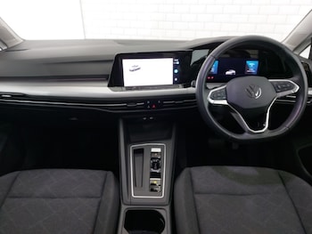 Used Volkswagen Golf 2023 for sale - 78269422: Photo