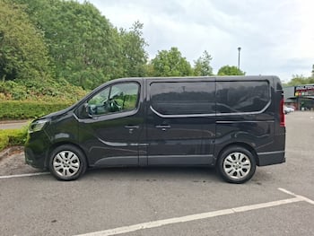 Used Renault Trafic 2024 for sale - 79627402: Photo