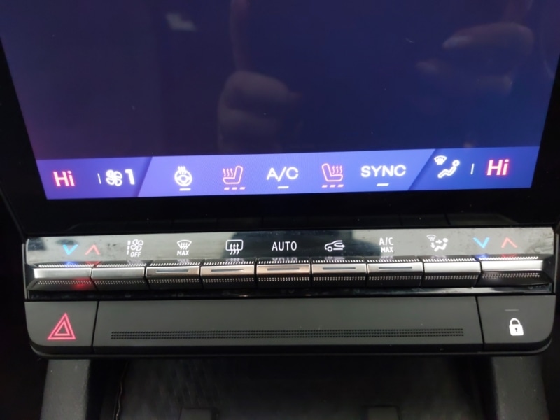 Used Renault Megane E Tech 2024 for sale - 77947900: Photo 17