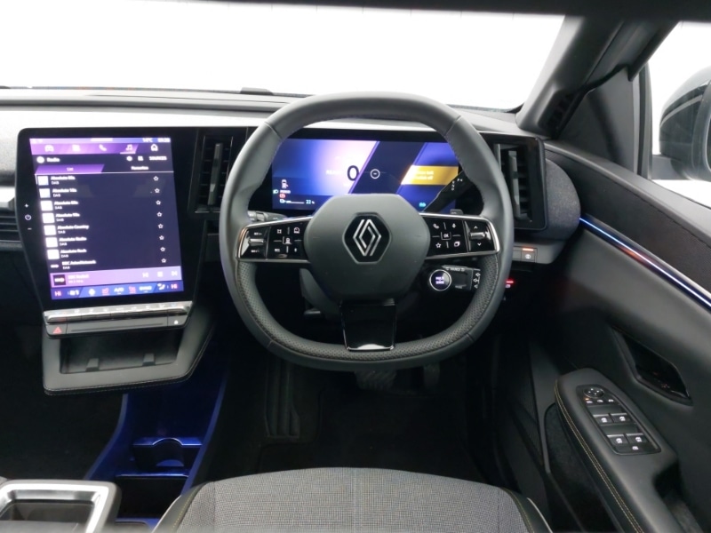 Used Renault Megane E Tech 2024 for sale - 77947900: Photo 7