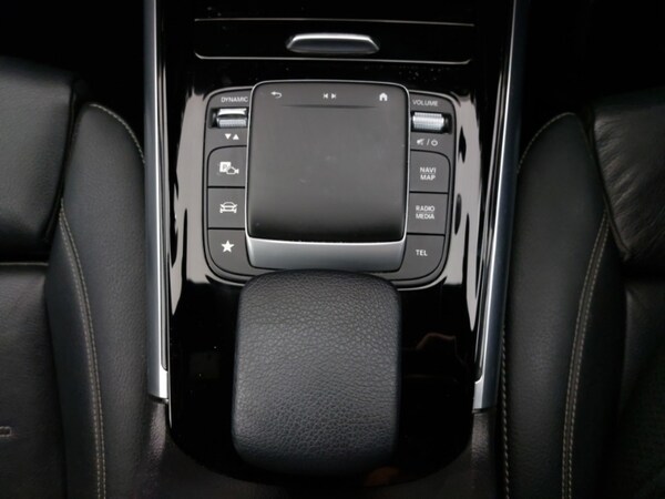 Used Mercedes-Benz GLA 2020 for sale - 76233354: Photo 18