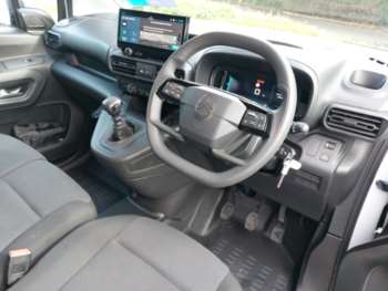 Used Citroen Berlingo 2024 for sale - 75065874: Photo