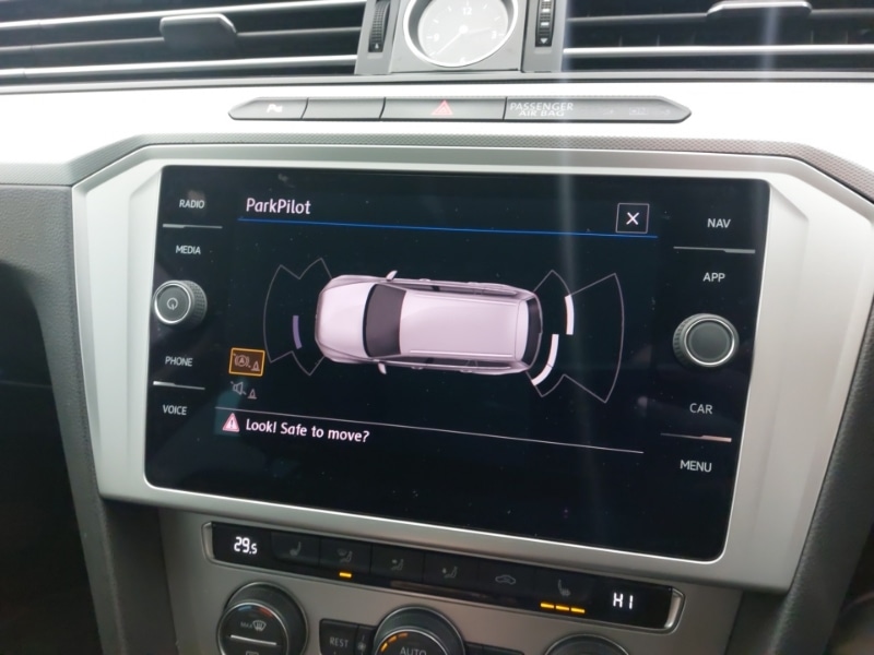 Used Volkswagen Passat 2019 for sale - 77690201: Photo 16