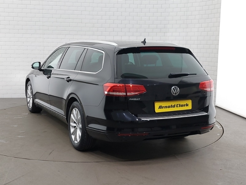 Used Volkswagen Passat 2019 for sale - 77690201: Photo 3