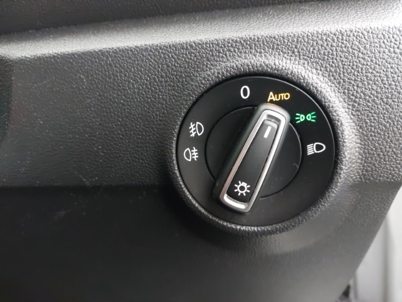 Used Volkswagen T-Roc 2018 for sale - 77265009: Photo 10