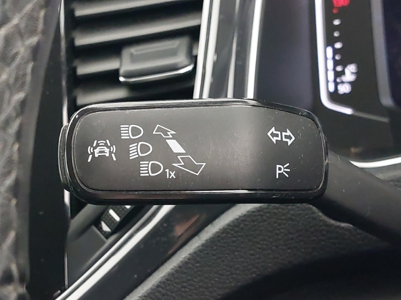 Used Volkswagen T-Roc 2018 for sale - 77265009: Photo 18