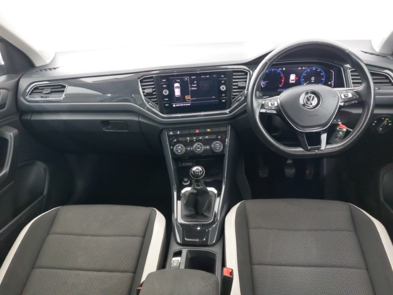 Used Volkswagen T-Roc 2018 for sale - 77265009: Photo 2