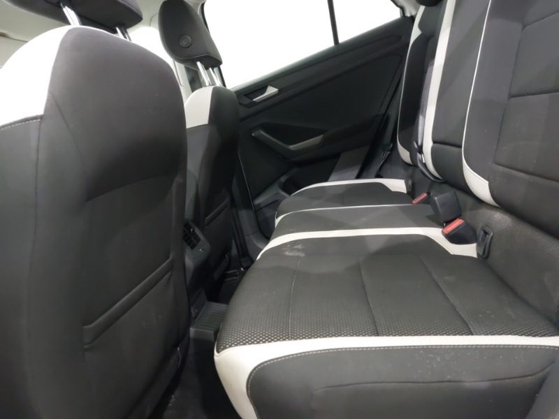 Used Volkswagen T-Roc 2018 for sale - 77265009: Photo 6