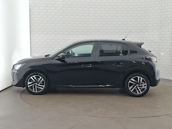 Used Peugeot 208 2023 for sale - 79153523: Photo