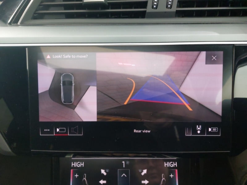 Used Audi e-tron 2019 for sale - 77922498: Photo 16