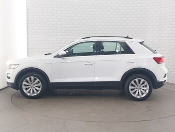 Used Volkswagen T-Roc 2018 for sale - 78503326: Photo