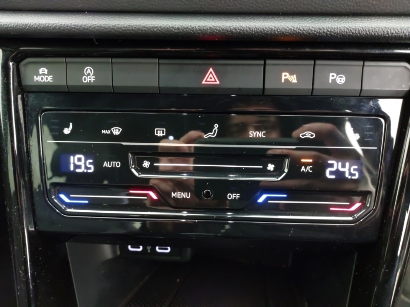 Used Volkswagen T-Roc 2022 for sale - 77304366: Photo 16