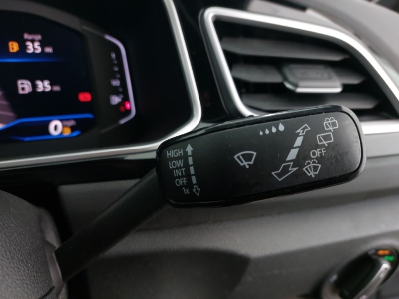 Used Volkswagen T-Roc 2022 for sale - 77304366: Photo 17