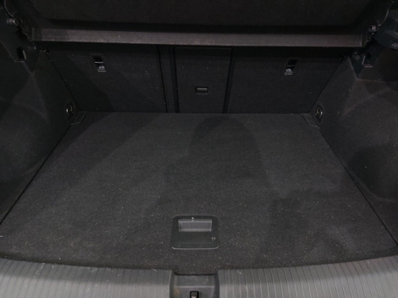 Used Volkswagen T-Roc 2022 for sale - 77304366: Photo 8