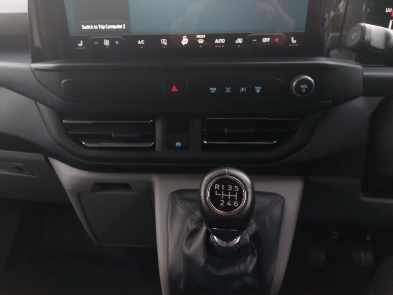 Used Ford Transit Custom 2024 for sale - 76116217: Photo 16