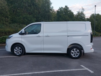 Used Ford Transit Custom 2024 for sale - 76116217: Photo 4