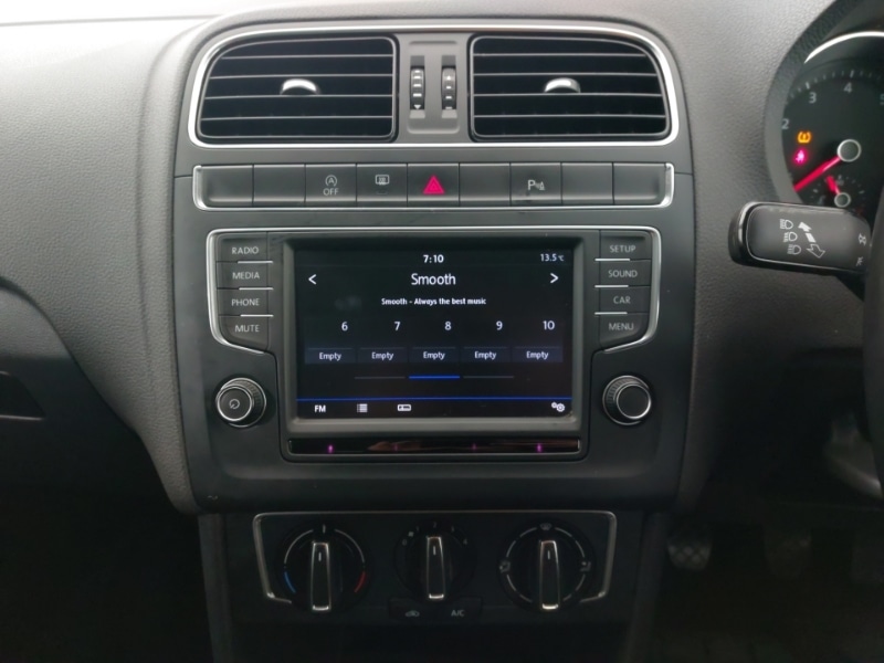 Used Volkswagen Polo 2017 for sale - 76498332: Photo 10