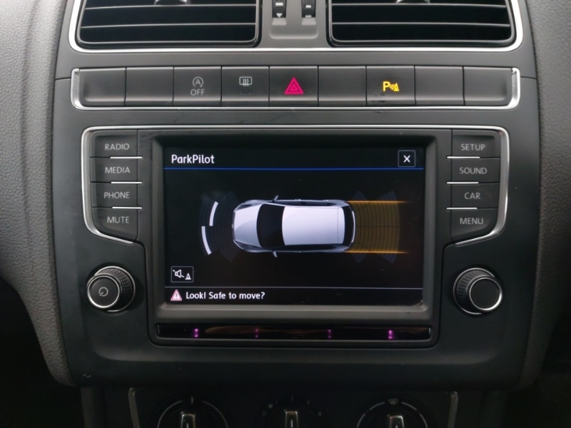 Used Volkswagen Polo 2017 for sale - 76498332: Photo 11