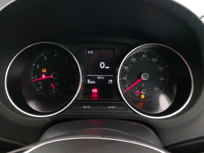 Used Volkswagen Polo 2017 for sale - 76498332: Photo 13