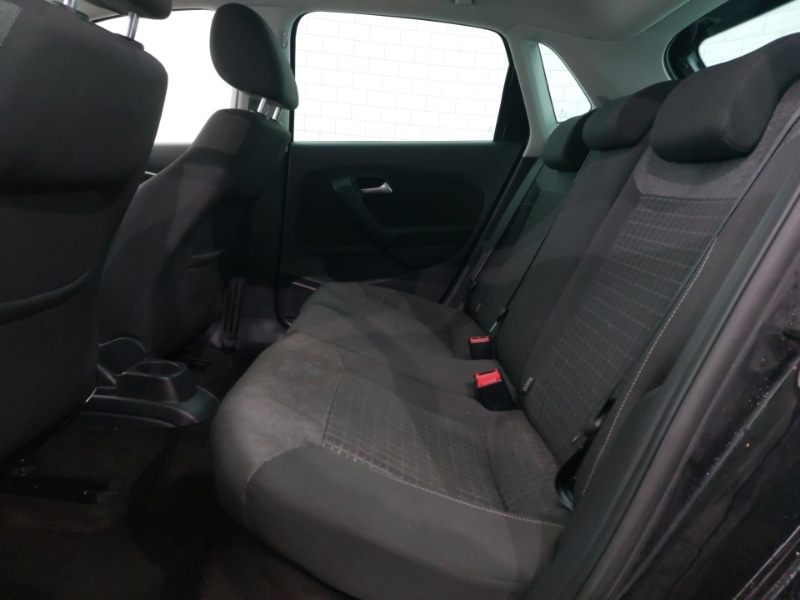 Used Volkswagen Polo 2017 for sale - 76498332: Photo 6