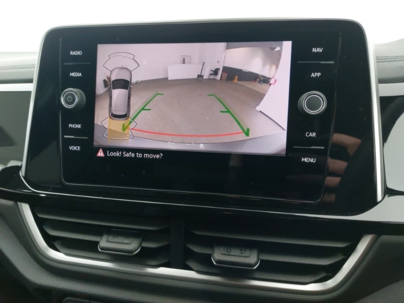 Used Volkswagen T-Roc 2025 for sale - 77130263: Photo 11