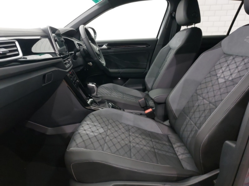 Used Volkswagen T-Roc 2025 for sale - 77130263: Photo 5