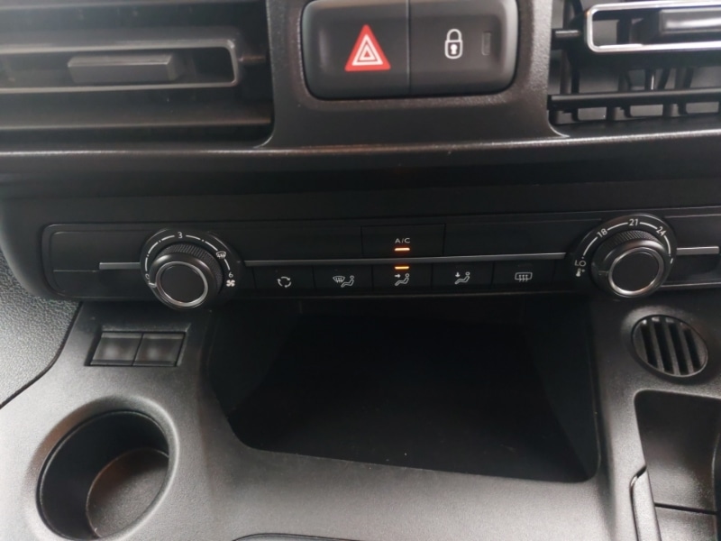 Used Vauxhall Combo Life 2022 for sale - 76498329: Photo 16