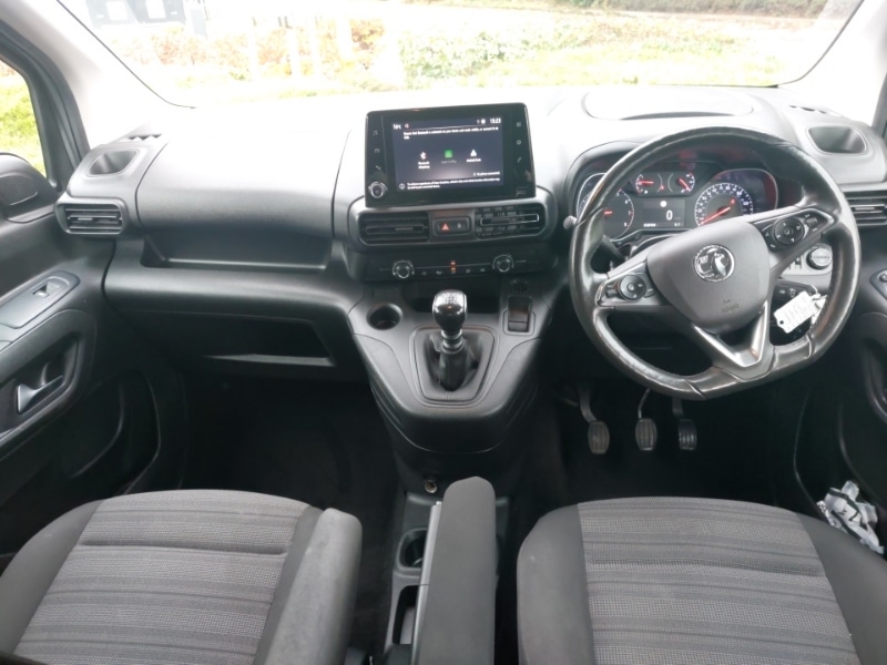Used Vauxhall Combo Life 2022 for sale - 76498329: Photo 2