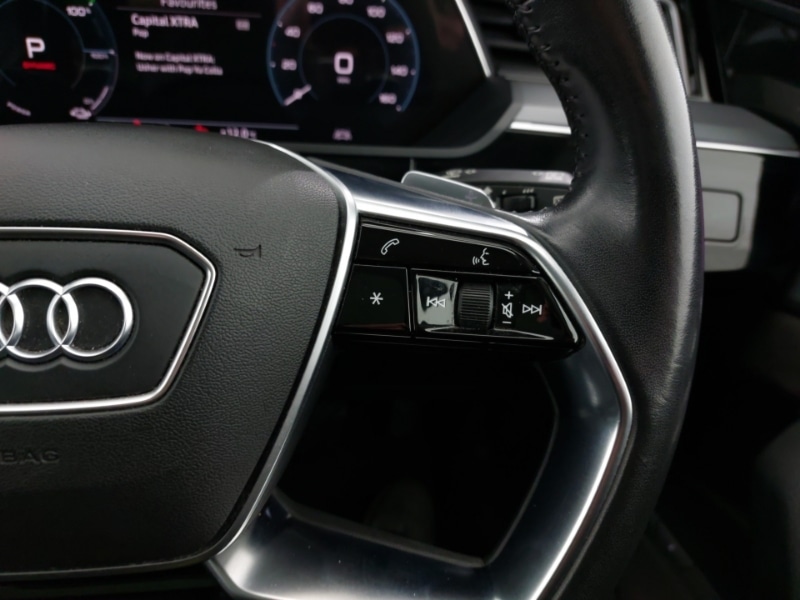 Used Audi e-tron 2019 for sale - 77130257: Photo 15