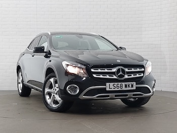 Used Mercedes-Benz GLA 2018 for sale - 76656730: Photo