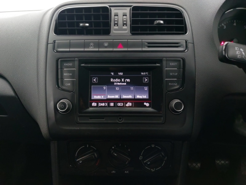 Used Volkswagen Polo 2015 for sale - 76358695: Photo 10