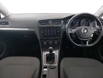 Used Volkswagen Golf 2019 for sale - 78243773: Photo