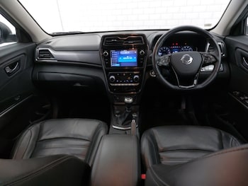 Used Ssangyong Tivoli 2023 for sale - 78460668: Photo