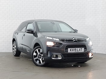 Used Citroen C4 Cactus 2019 for sale - 77760982: Photo