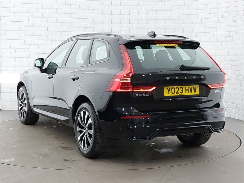 Used Volvo XC60 2023 for sale - 77154819: Photo 3