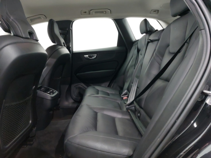 Used Volvo XC60 2023 for sale - 77154819: Photo 6