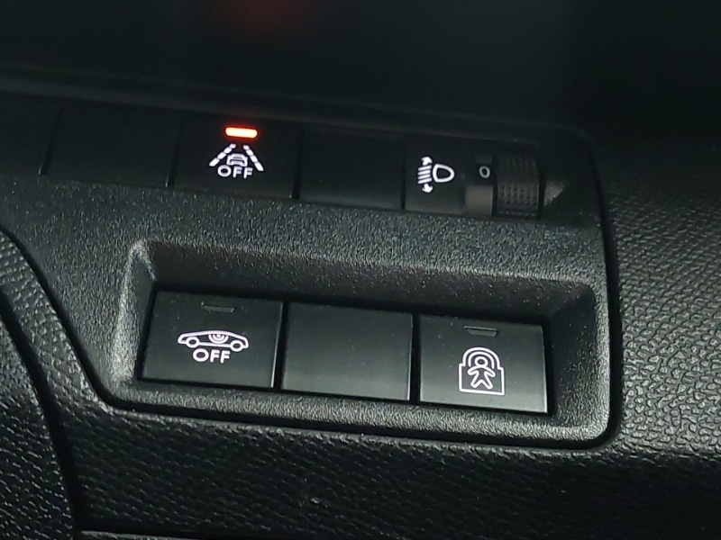 Used Peugeot 3008 2023 for sale - 76165963: Photo 19