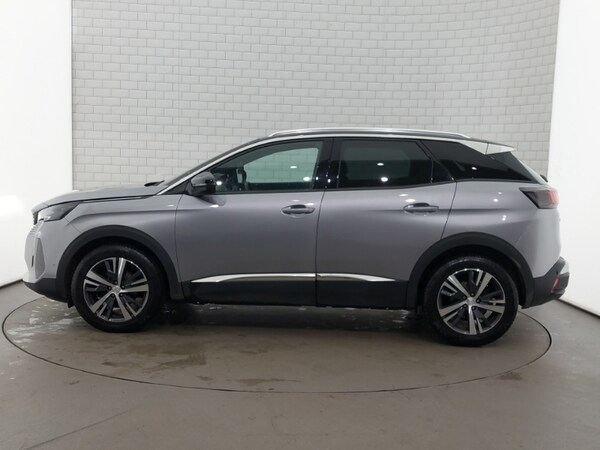 Used Peugeot 3008 2023 for sale - 76165963: Photo 4