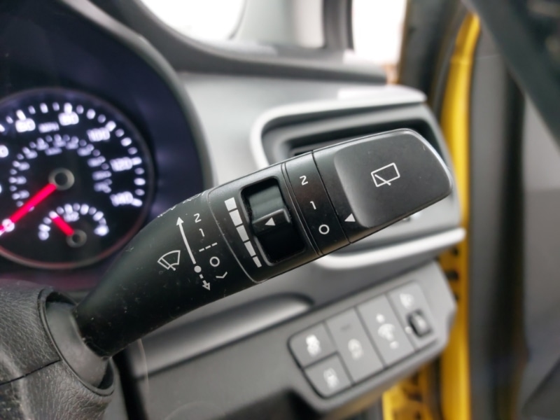 Used Kia Stonic 2022 for sale - 76150463: Photo 17