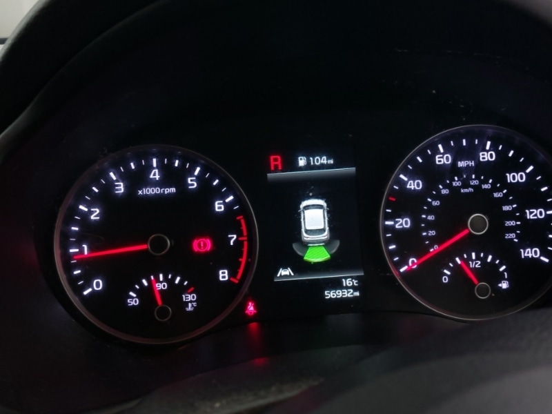 Used Kia Stonic 2022 for sale - 76150463: Photo 19