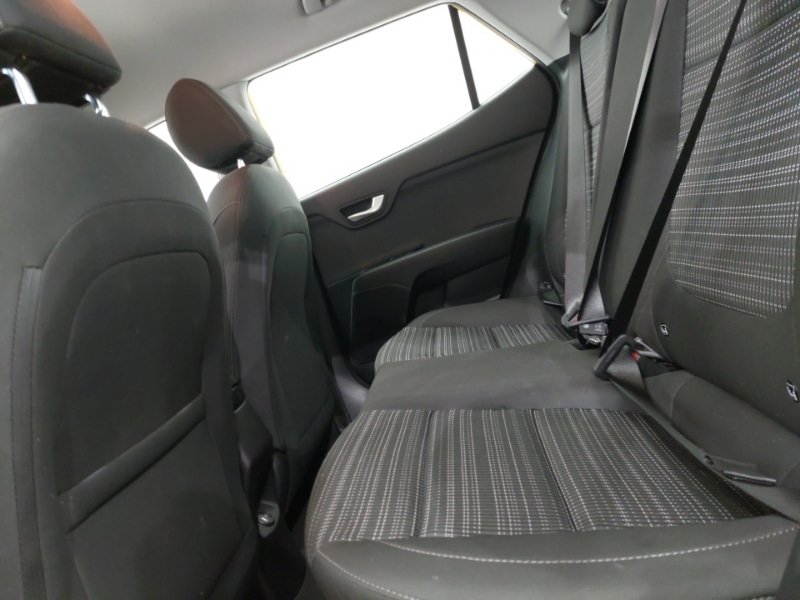 Used Kia Stonic 2022 for sale - 76150463: Photo 6