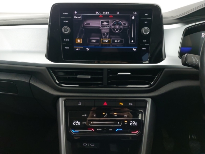 Used Volkswagen T-Roc 2022 for sale - 77228846: Photo 16