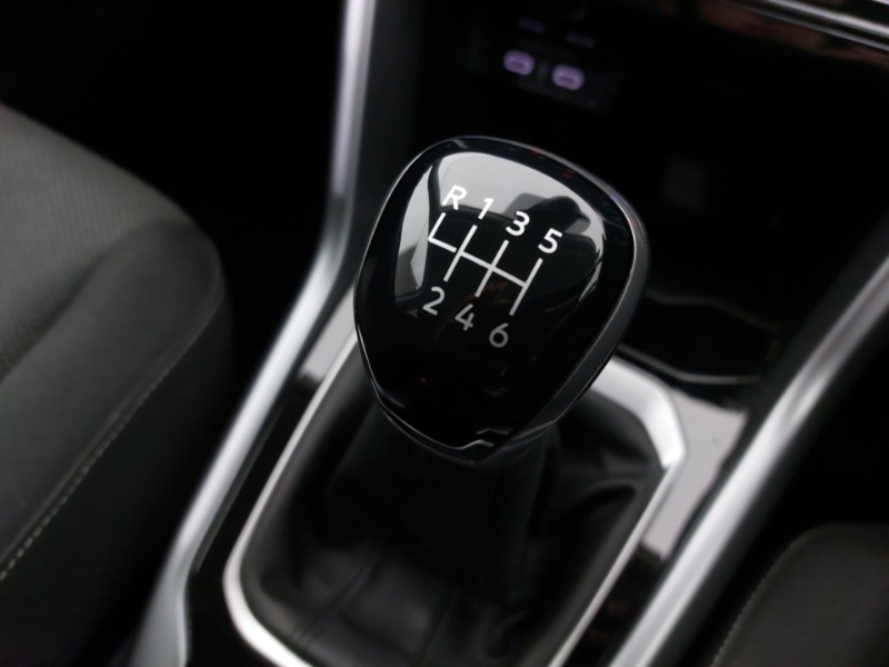 Used Volkswagen T-Roc 2022 for sale - 77228846: Photo 18